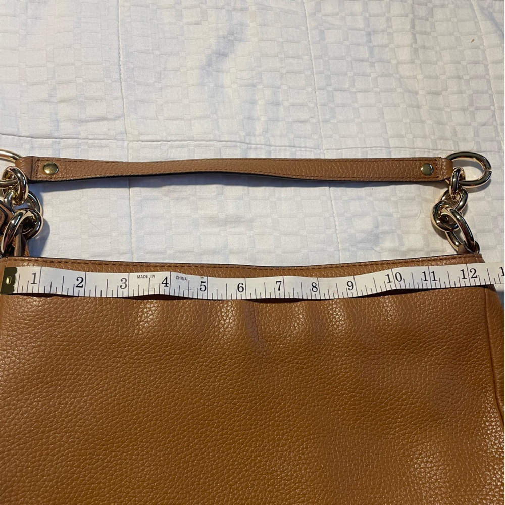 Michael Kors Hobo. Carmel color - Picture 3 of 9